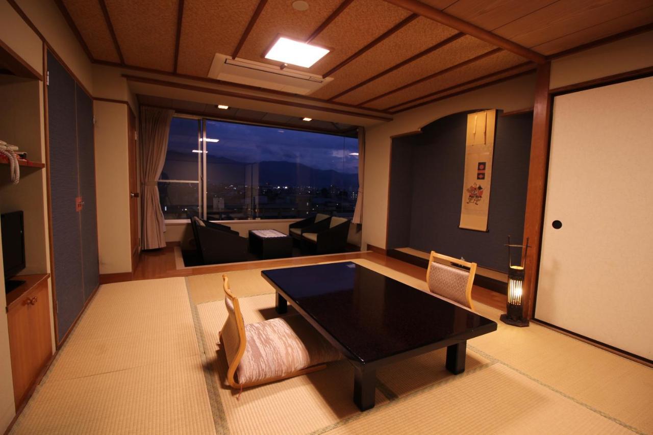 Hotel Hatta Fuefuki Exterior photo